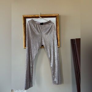 NWT Victoria’s Secret Gold Joggers Size Small